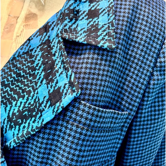 Vtg 80’-90’ | Blue & Black 100%Wool/100%Silk Houndstooth Plaid 3/4 Blazer/Coat - Picture 5 of 11